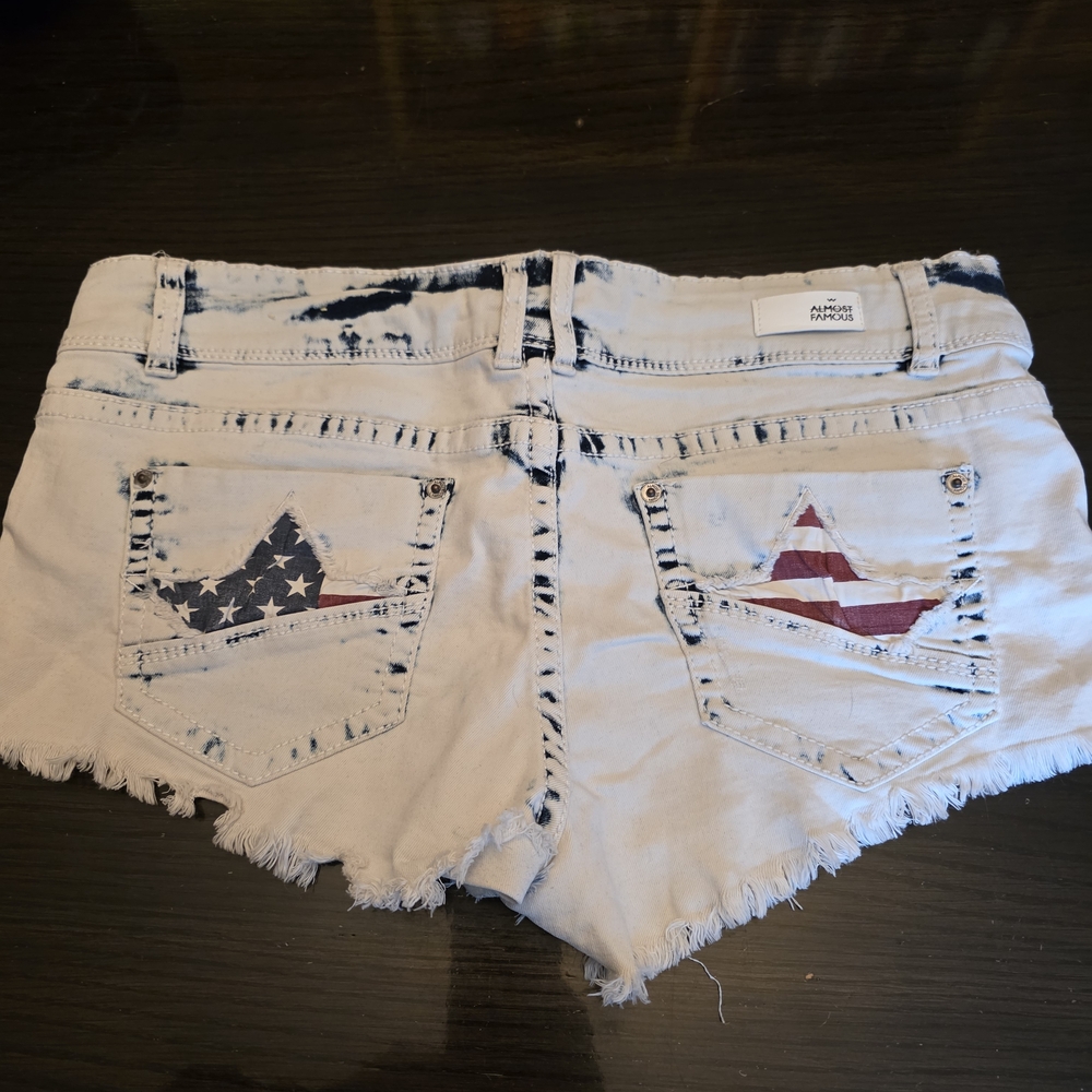 Almost Famous White Distressed Flag Pocket Denim Shorts